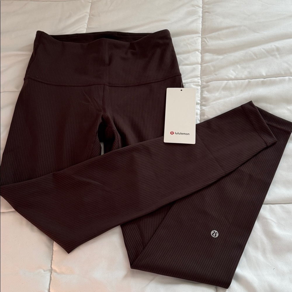 NWT Lululemon Espresso (ESPR) Wunder Train Ribbed HR Tight 28” - Picture 2 of 3